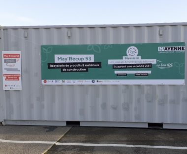 may recup 53 benne